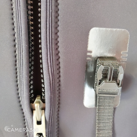 O'Neill Men's Hooded Shorty 7.0mm Scuba Wetsuit Large System 2 - Picture 2 of 11